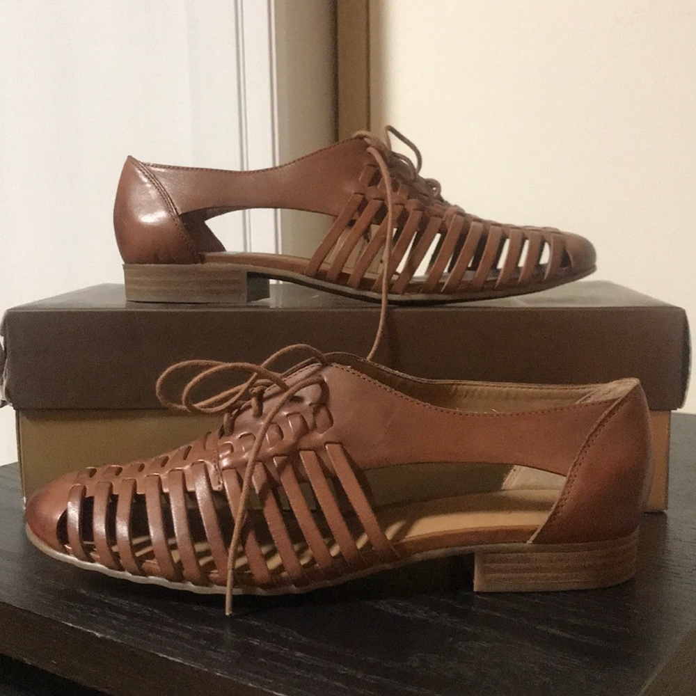 NWT Franco Sarto Andrews Sandal w Laces